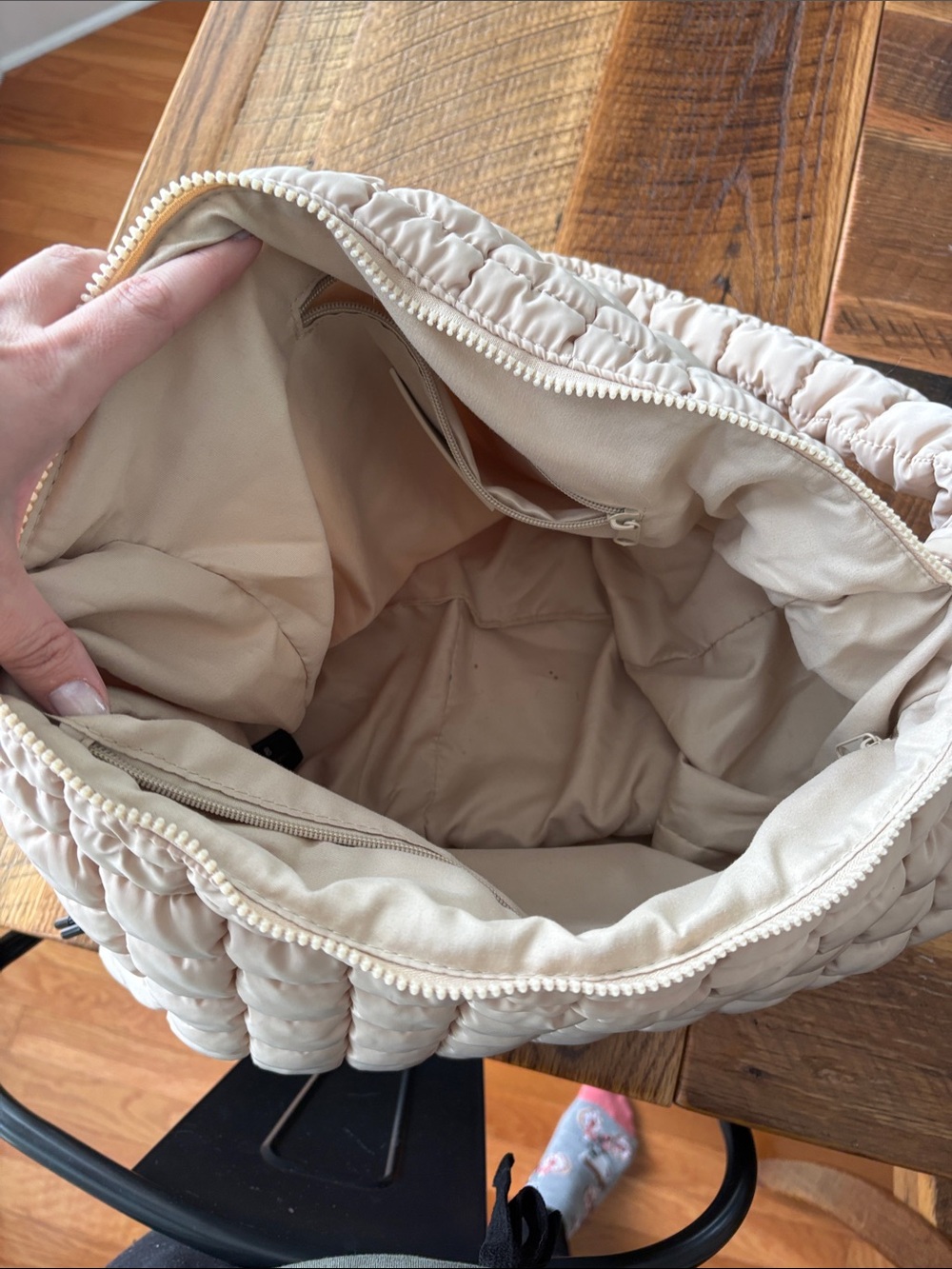 Free People Quilted Cream Shoulder Bag - Picture 4 of 4